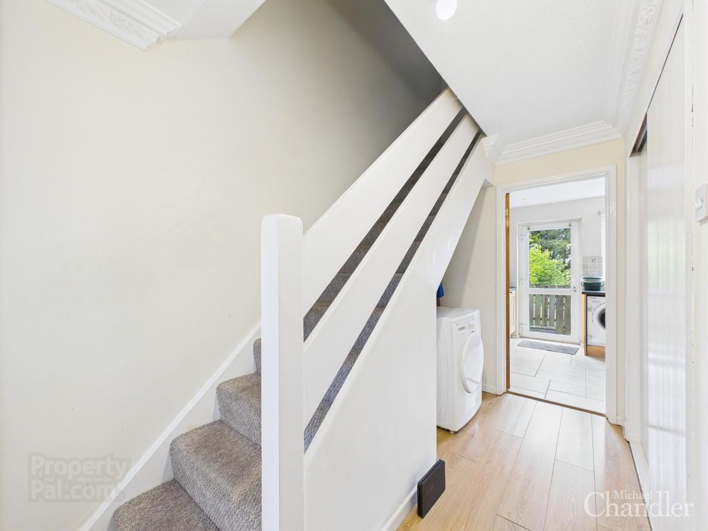 16 Meadowvale Avenue 2 of 12