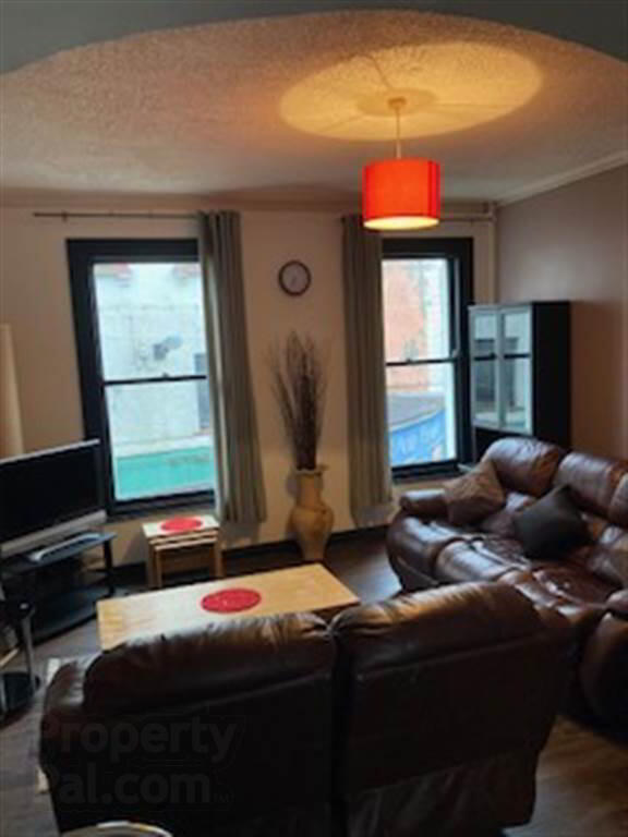 property description image