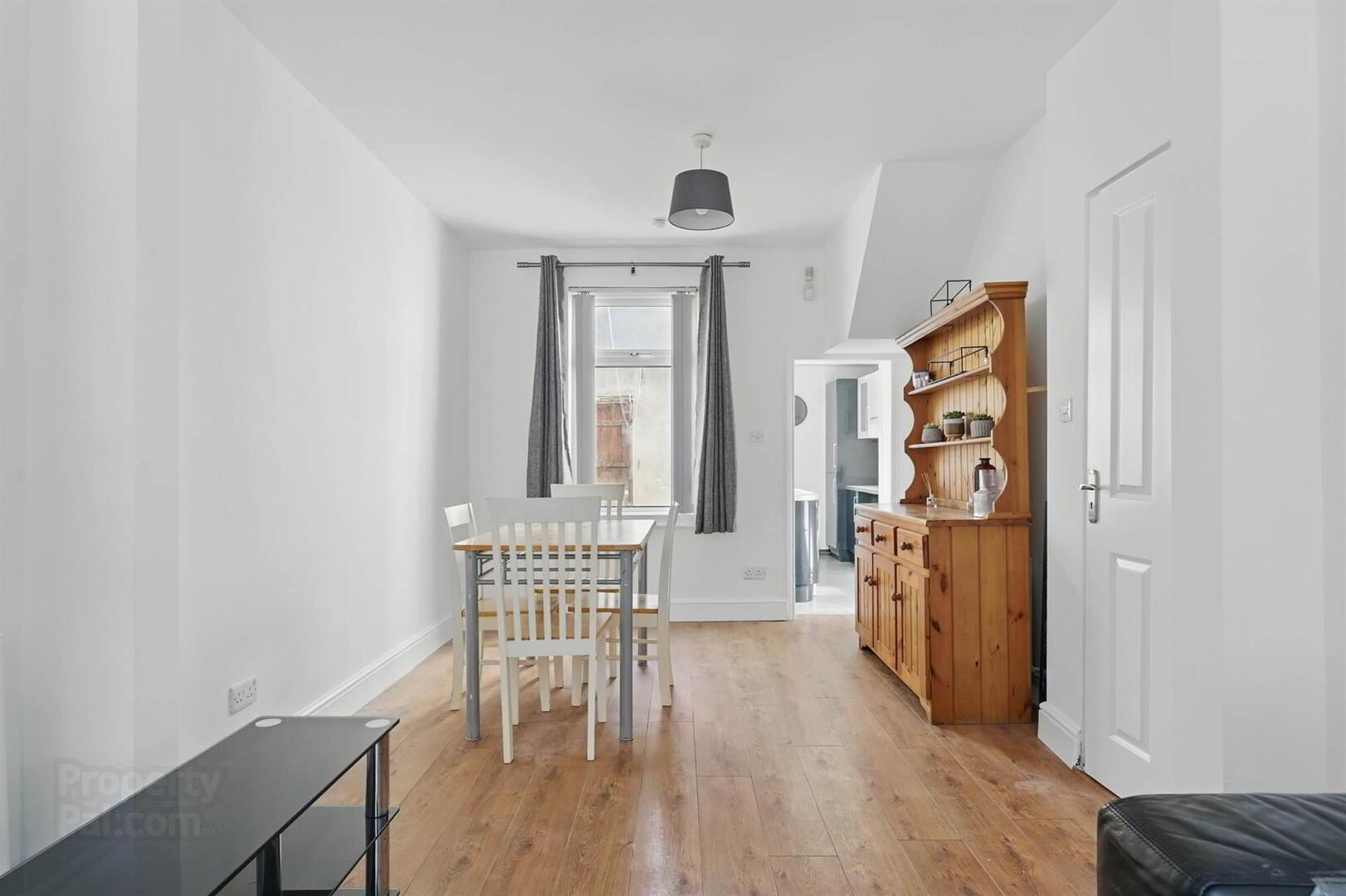 96 Ogilvie Street 6 of 15