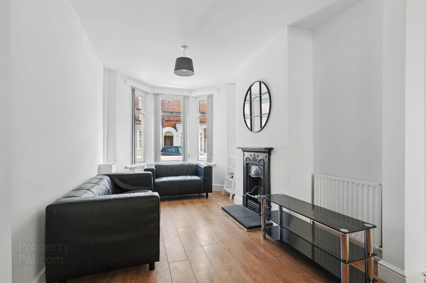 96 Ogilvie Street 4 of 15