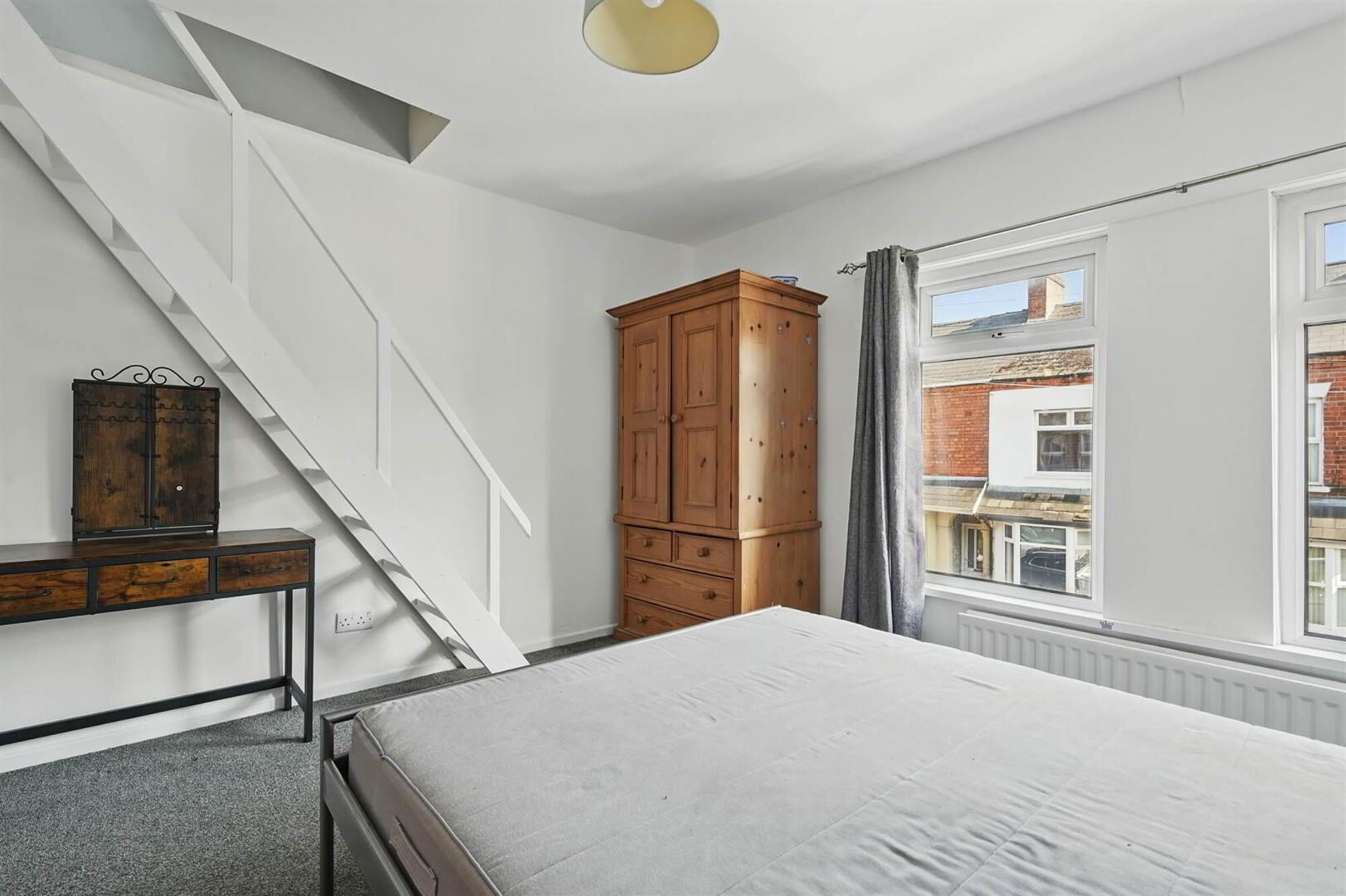 96 Ogilvie Street 10 of 15