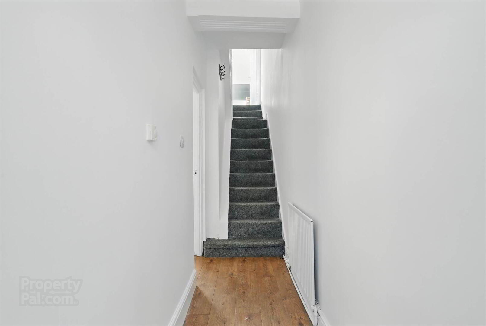 96 Ogilvie Street 3 of 15