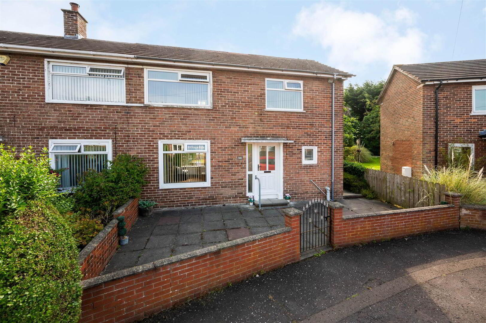30 Cloghan Park 1 of 20