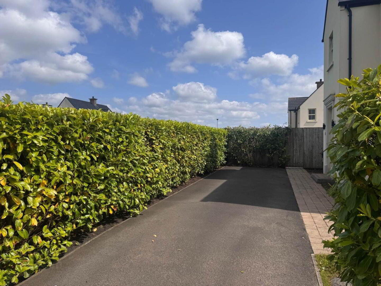 property description image