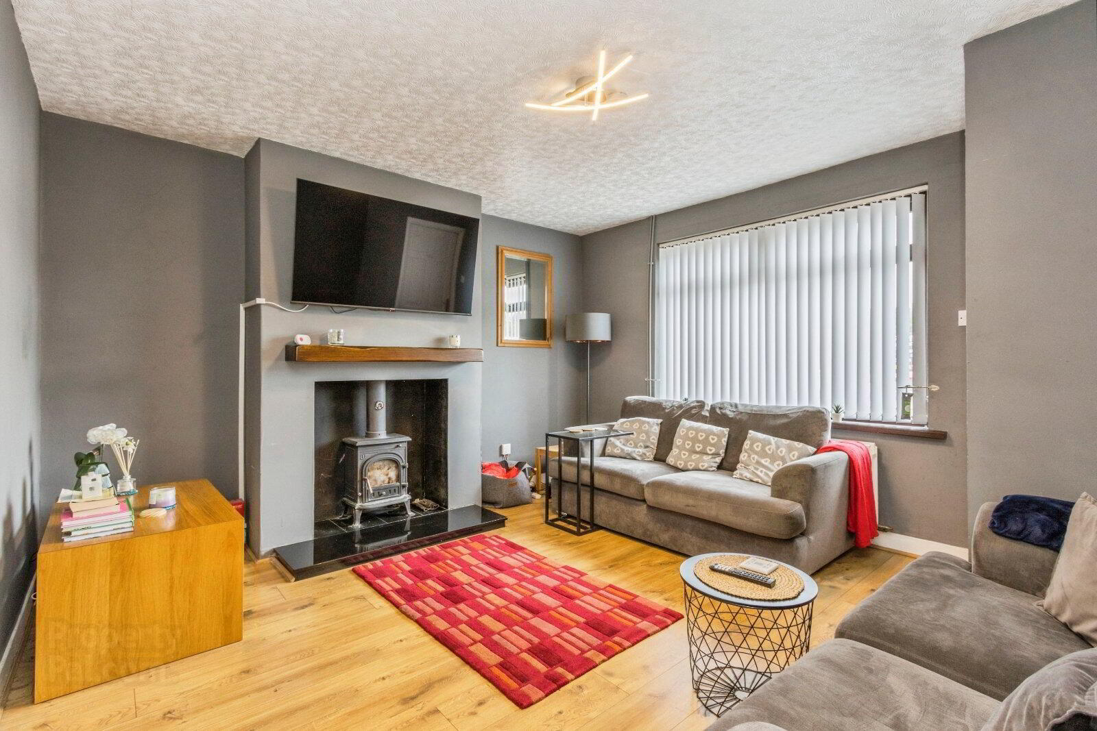 property description image
