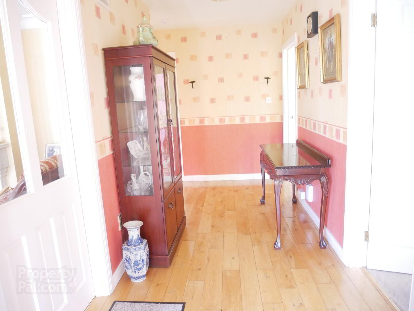 property description image