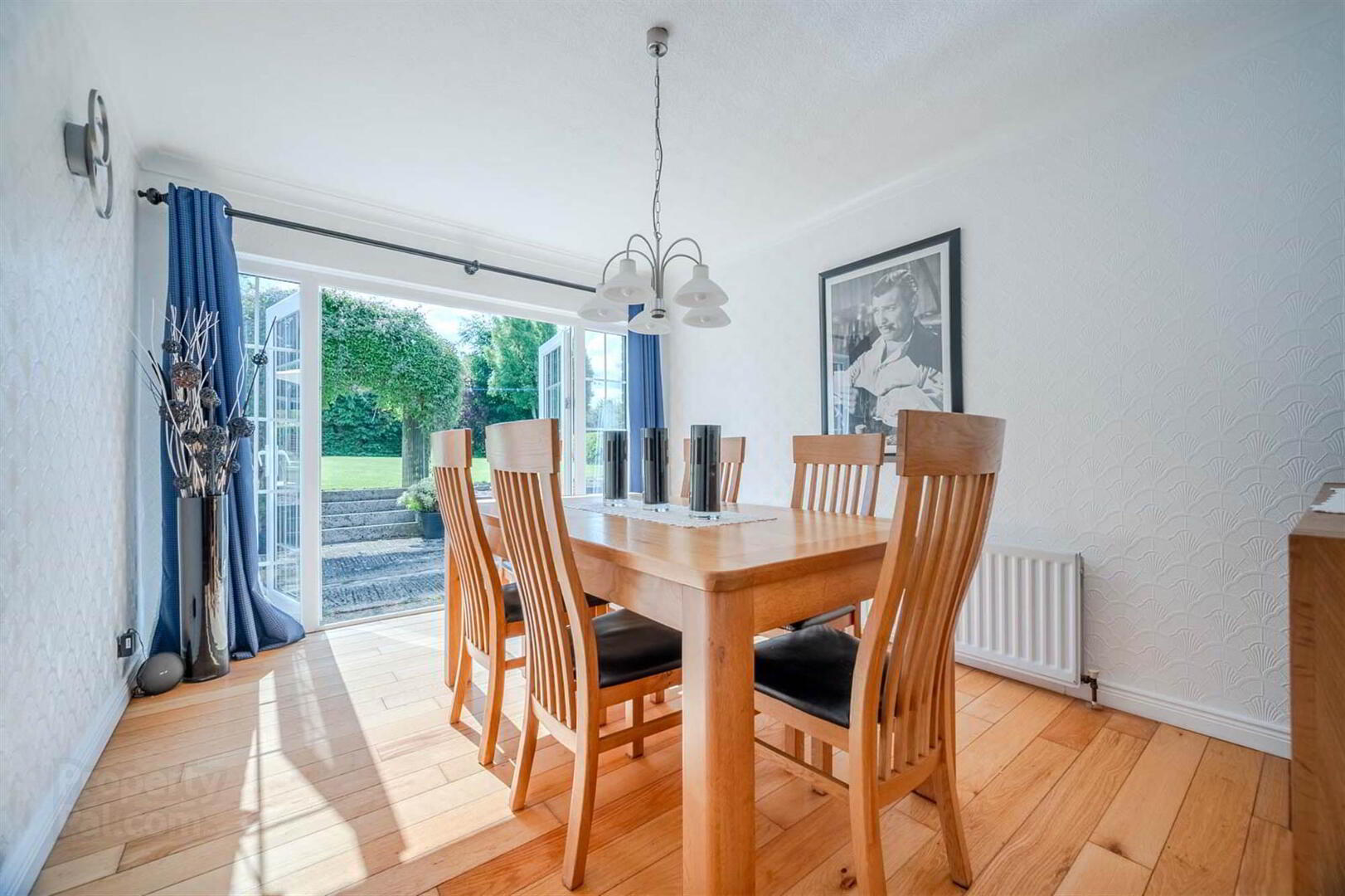 6 Seymour Avenue 9 of 24