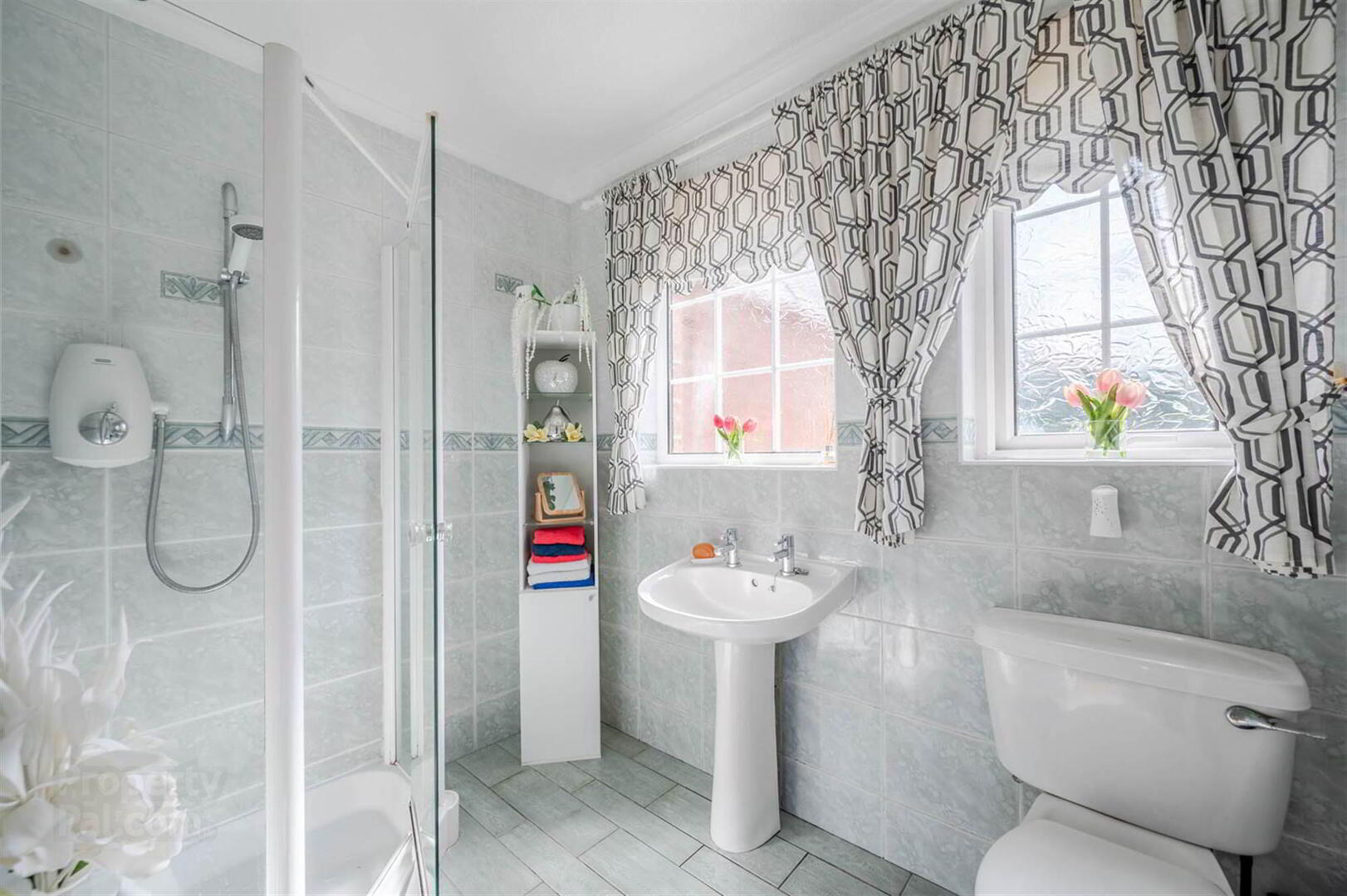 6 Seymour Avenue 17 of 24