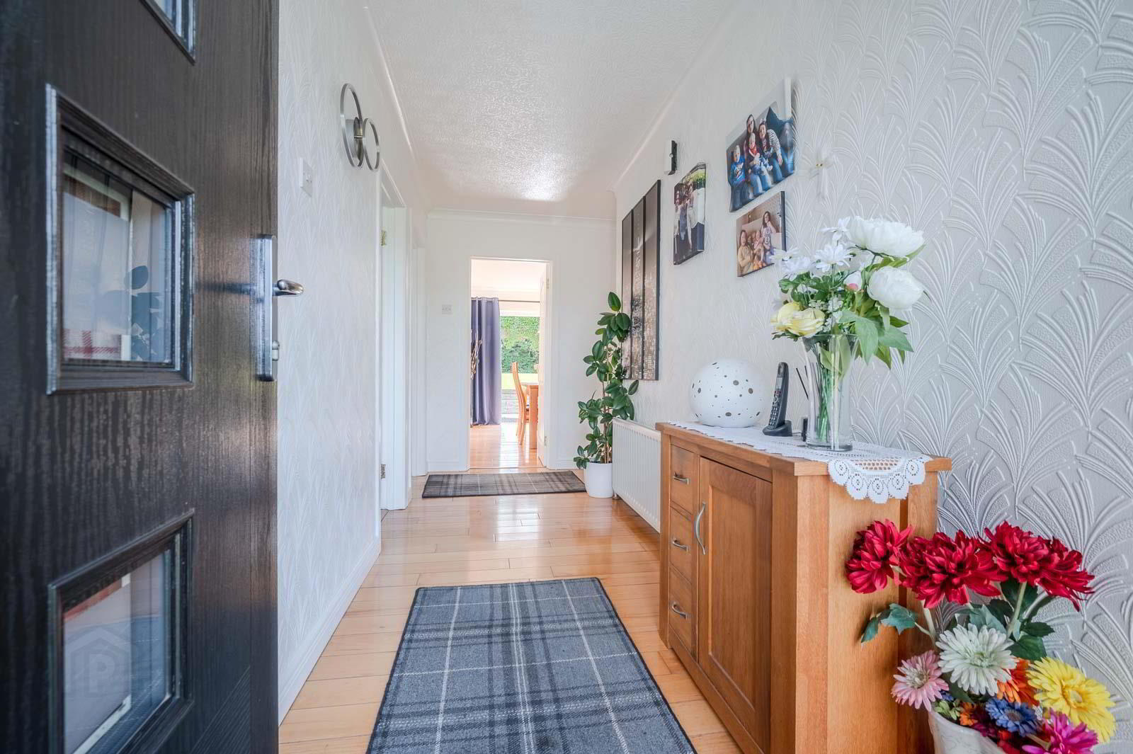 6 Seymour Avenue 5 of 24