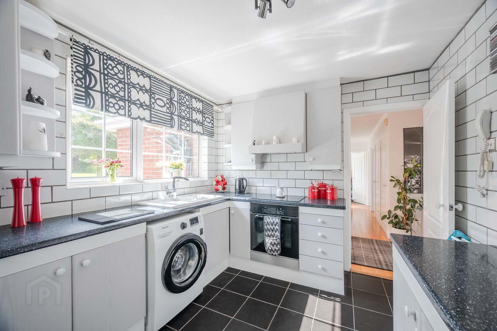 6 Seymour Avenue 12 of 24