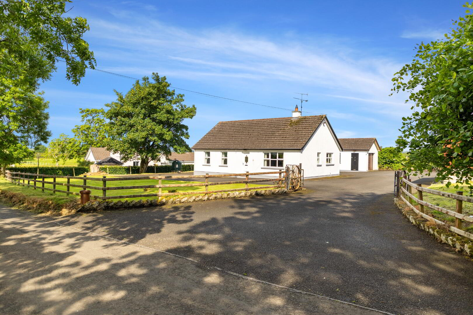 16 Ballyreagh Road 1 of 31