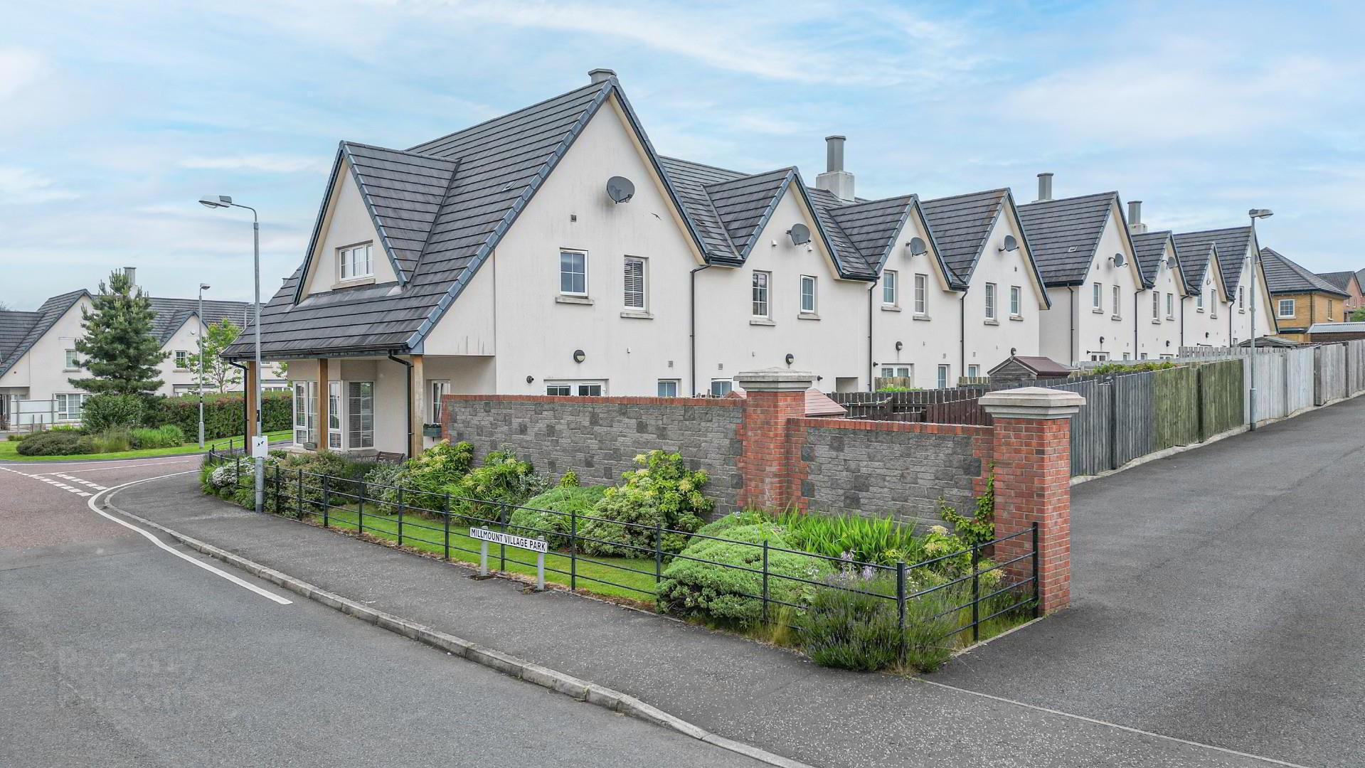17 Millmount Village Square 27 of 29