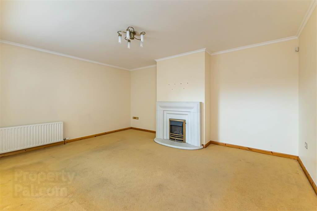 4 Downshire Lane 8 of 35