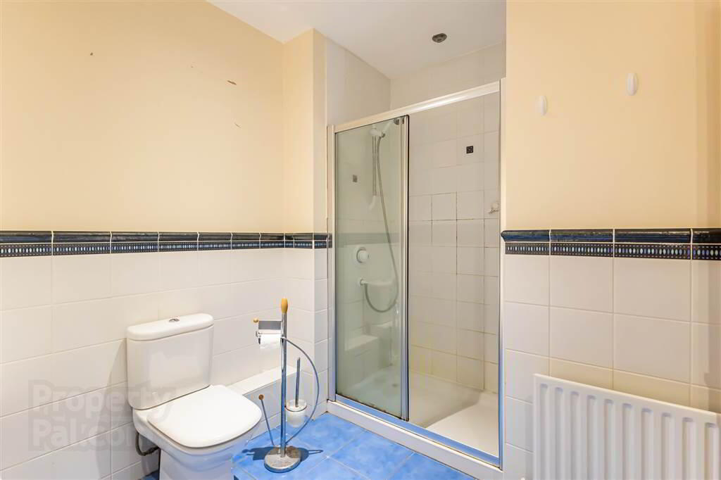 4 Downshire Lane 30 of 35