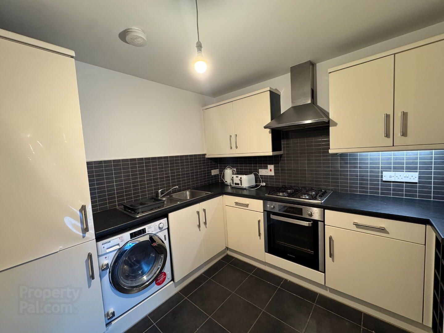 Unit 1, 219 Saintfield Road 6 of 10