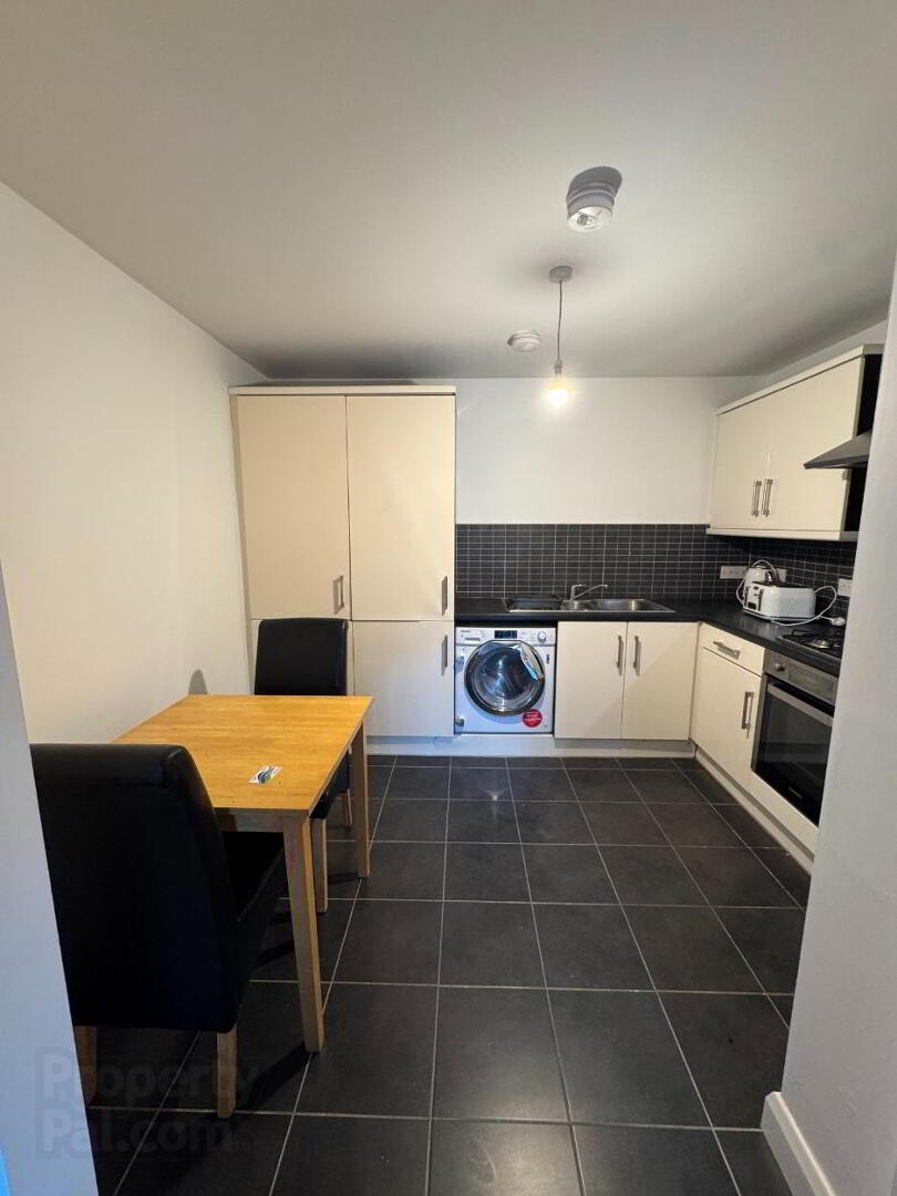 Unit 1, 219 Saintfield Road 7 of 10