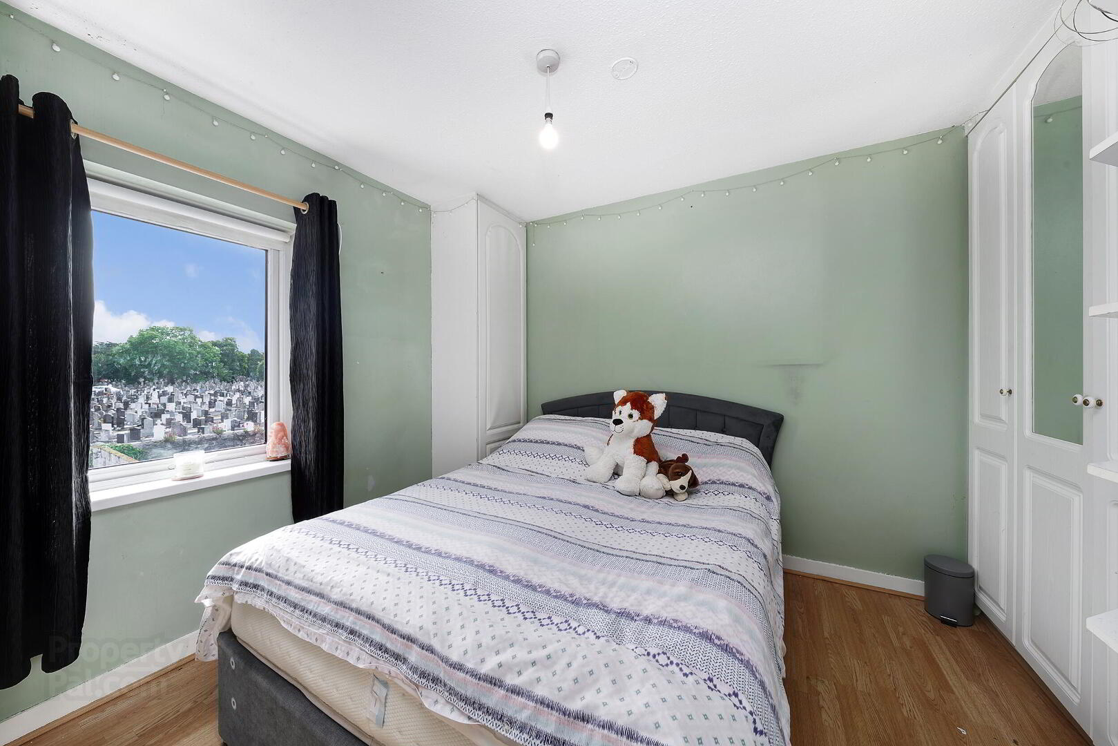 116 Rutland Grove 23 of 29