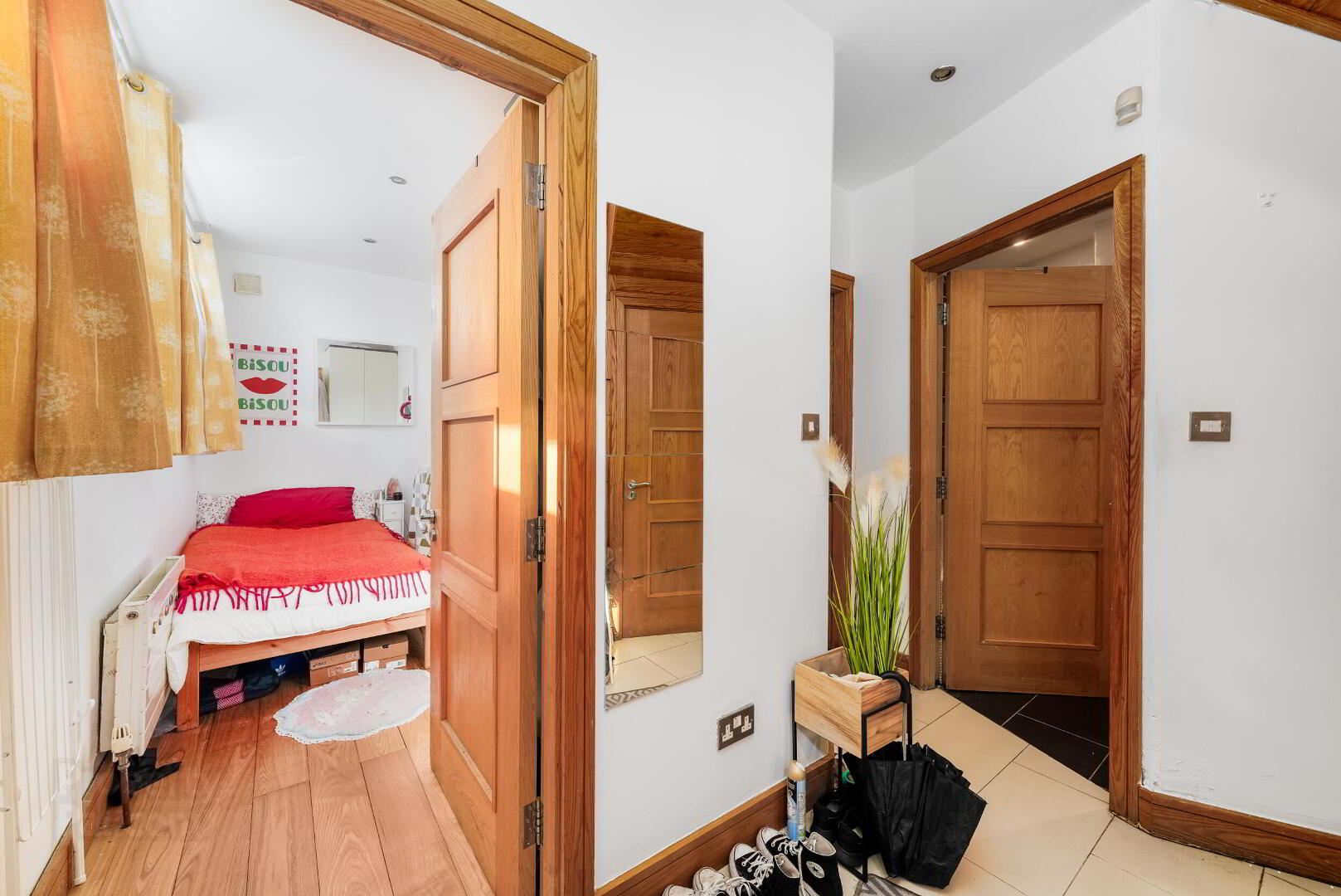 1a Loreto Road 5 of 25