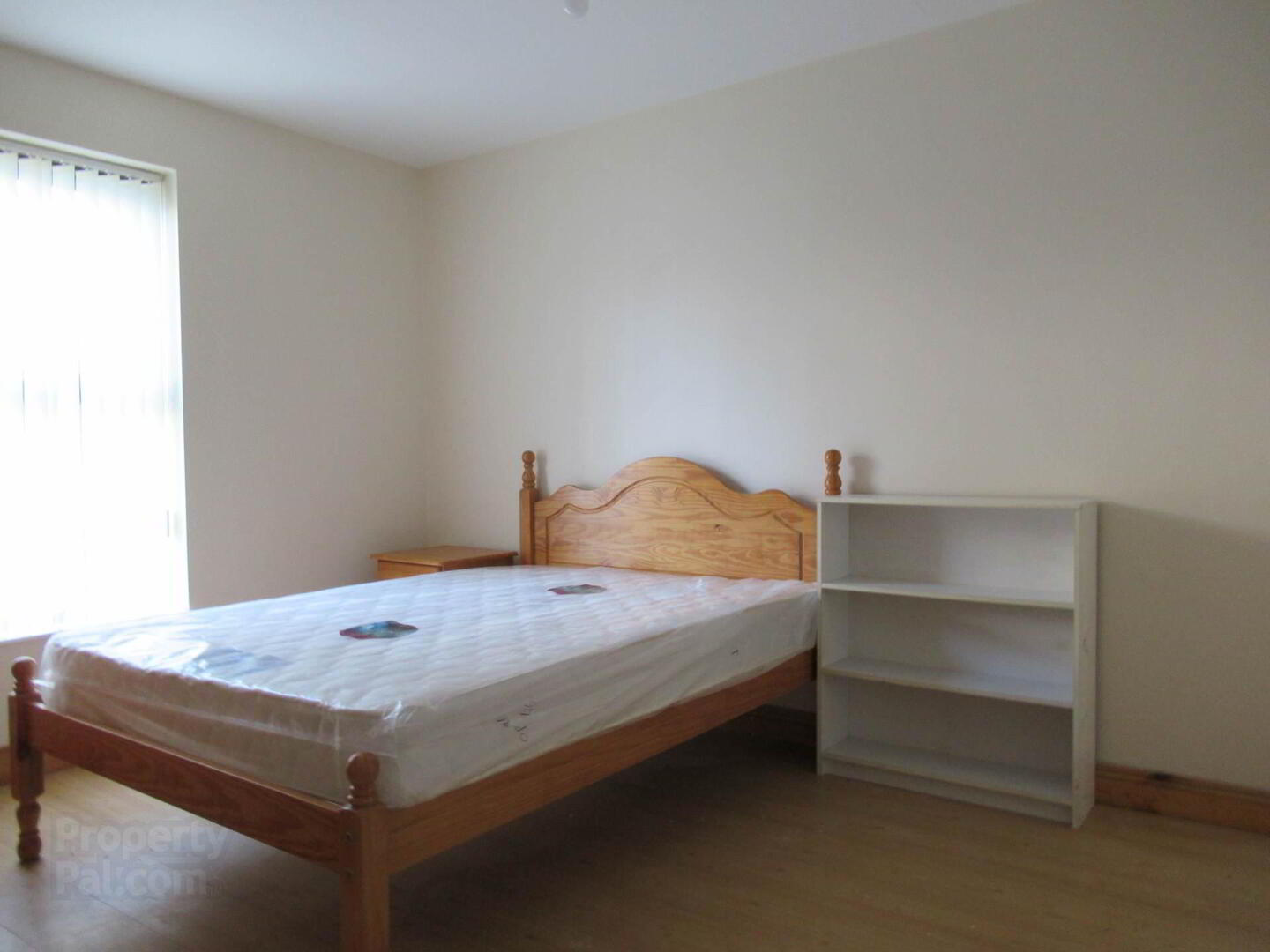 1 Lifford Court Apartments 3 of 4