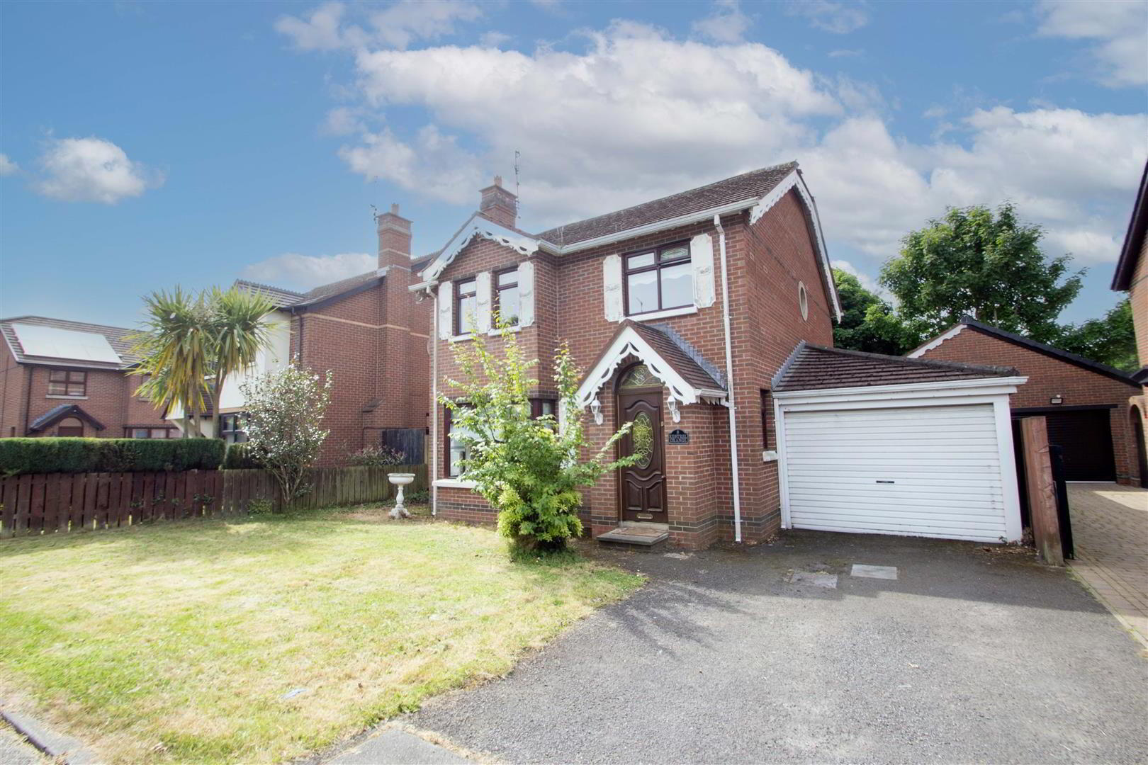 8 Kestrel Grange 1 of 27