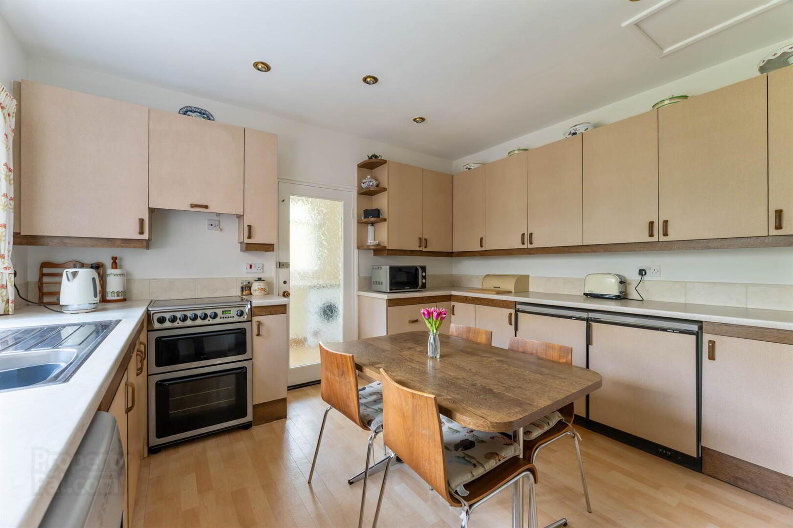 30 Hawthornden Road 18 of 39