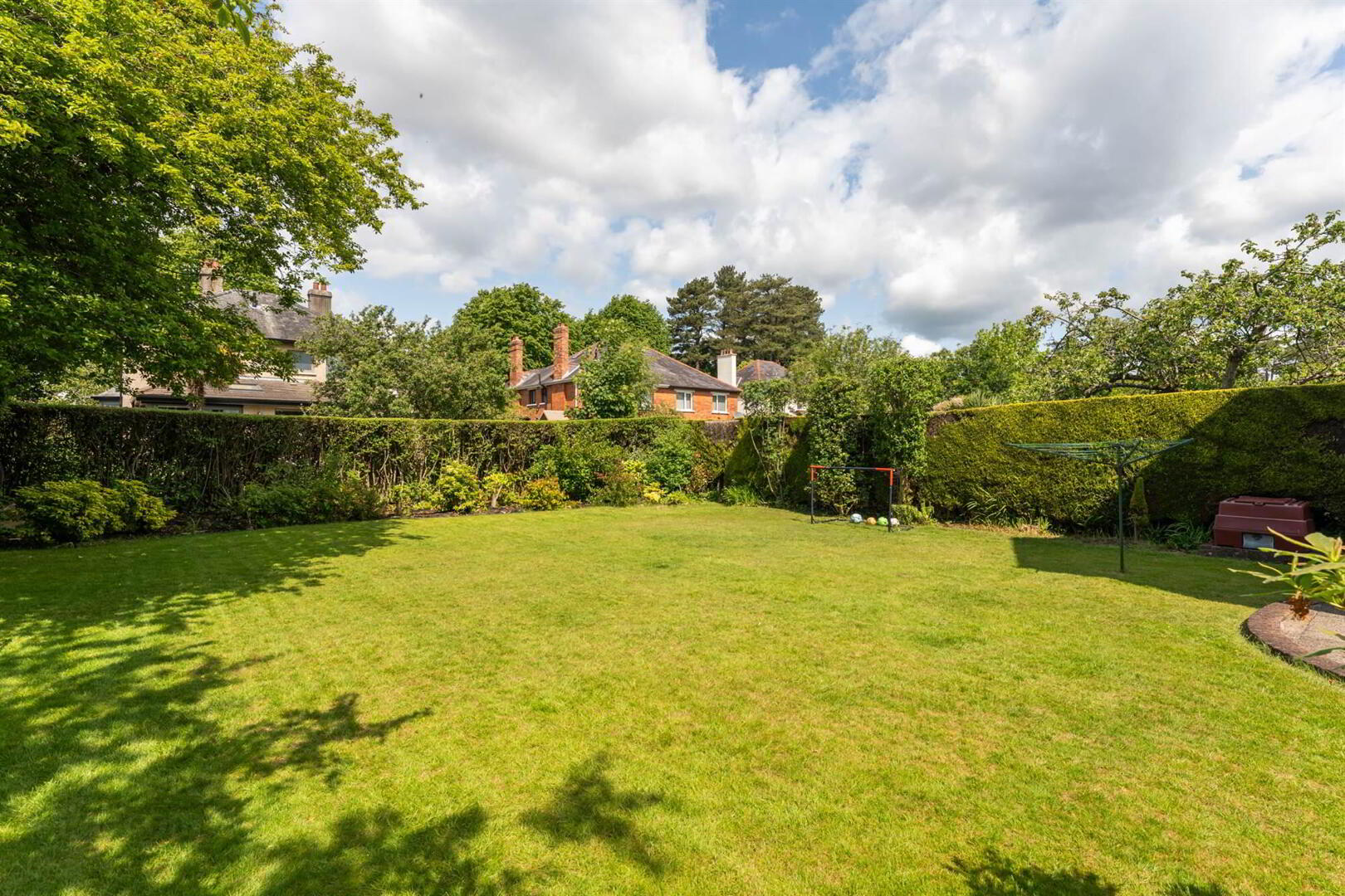 30 Hawthornden Road 35 of 39