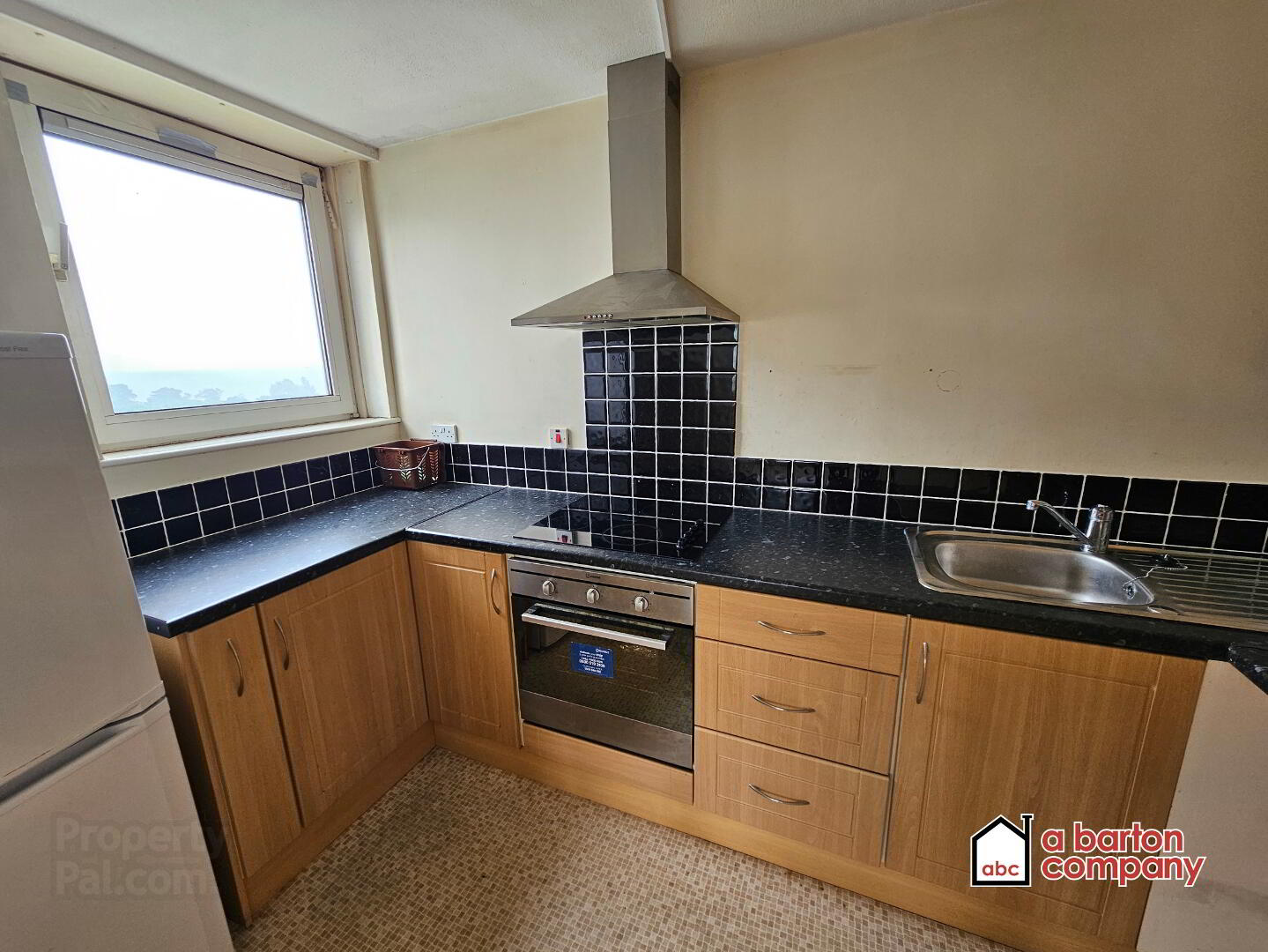 10a Beechwood House 5 of 16
