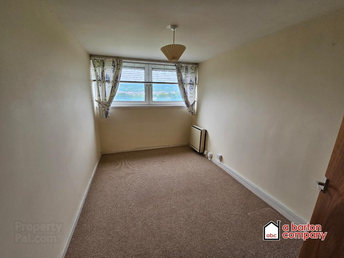 10a Beechwood House 11 of 16