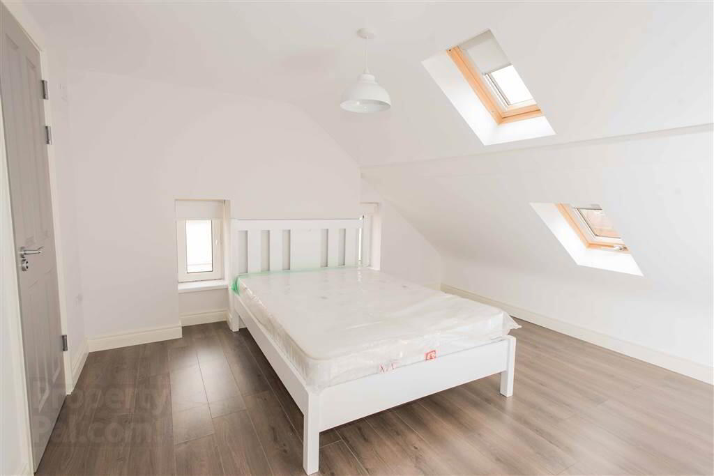 Apt 3c, Belmont Road 5 of 7