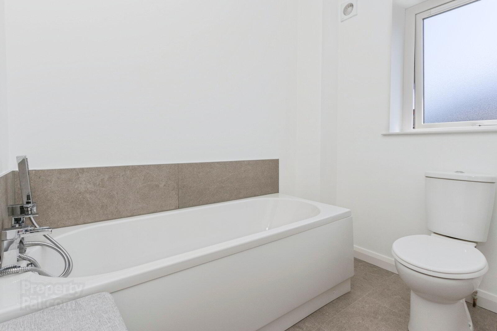 42 Balmoral Road 17 of 20