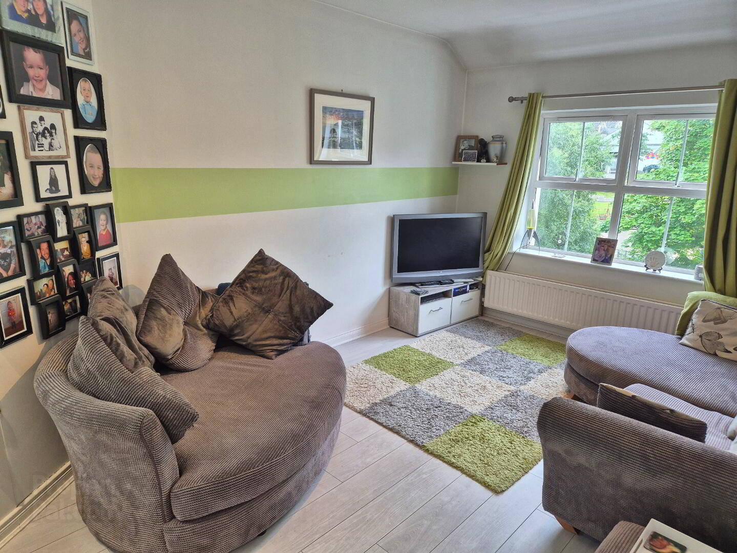 Apt 9 Fountain Court, Circular Road 5 of 17