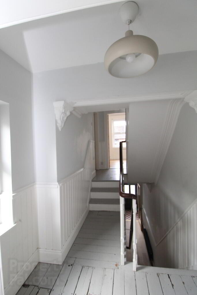 30 Pacific Avenue 7 of 16