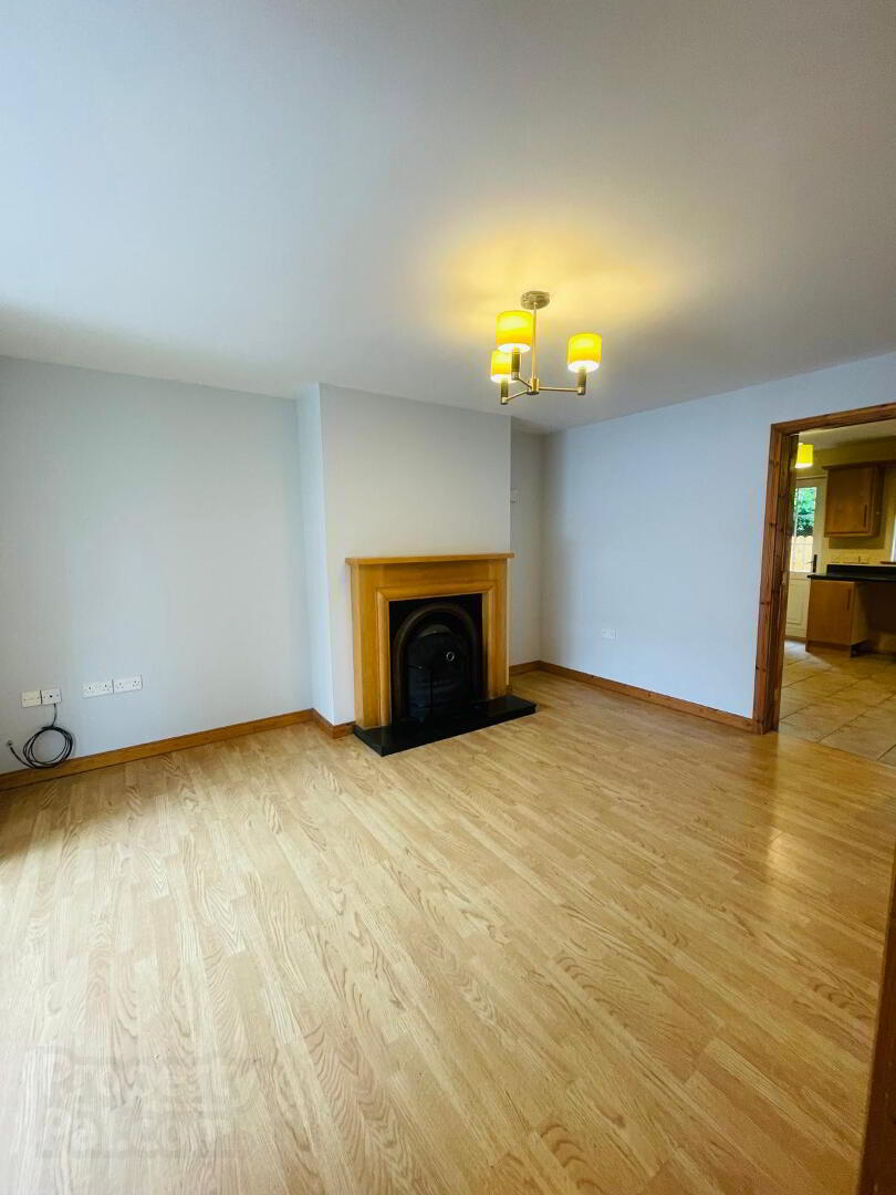 6 Riverbrook Drive 3 of 10