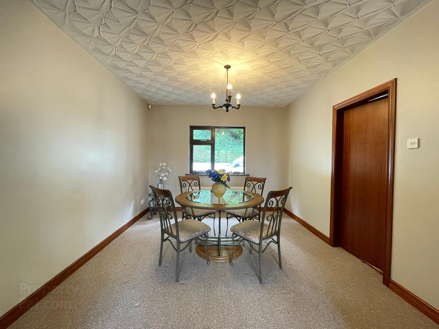 13a Bann Road 3 of 20