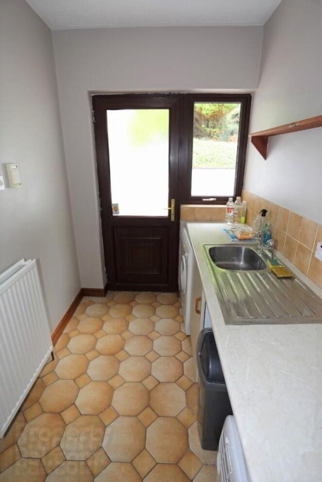 13a Bann Road 5 of 20