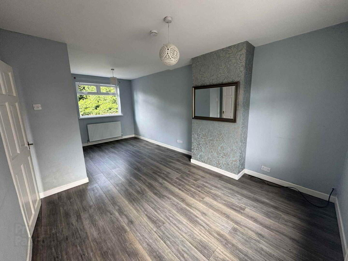 property description image
