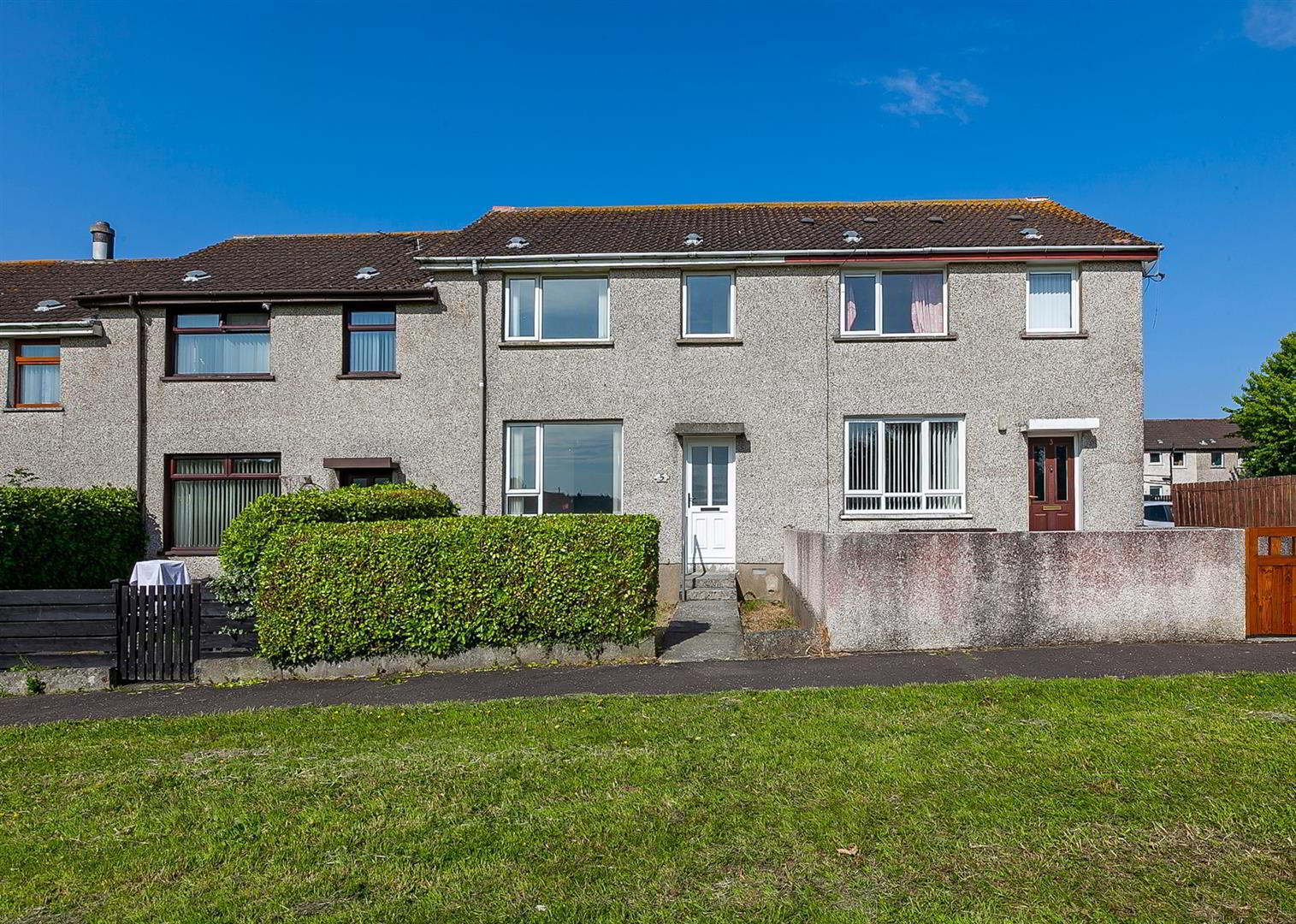 5 Innishargie Gardens 1 of 18