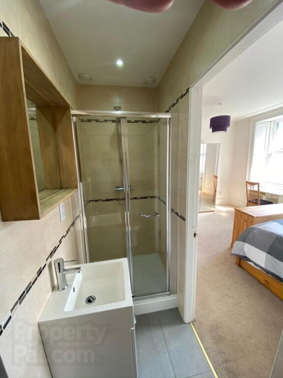 8 Atholl Place 8 of 14