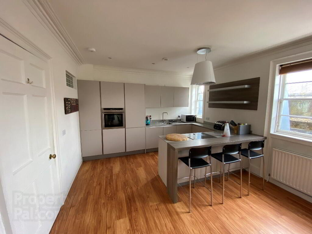 8 Atholl Place 1 of 14