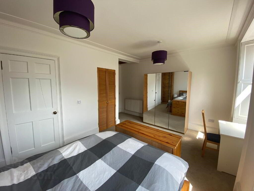 8 Atholl Place 10 of 14