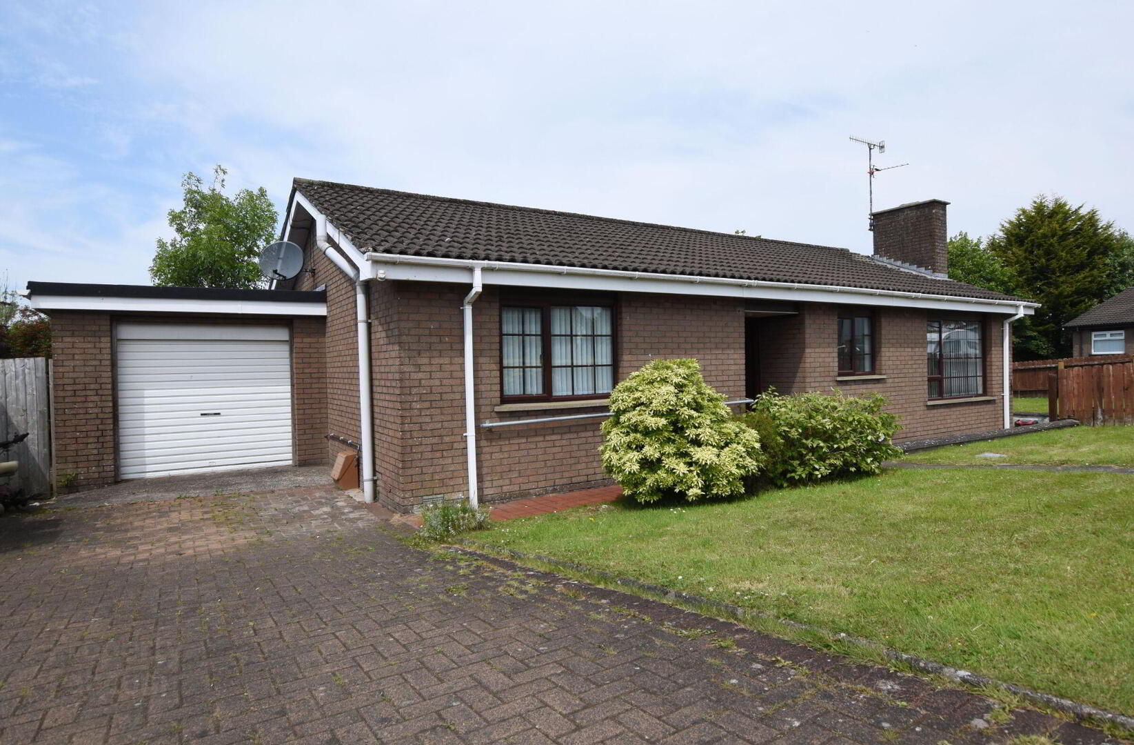 7 Landgarve Manor 1 of 10