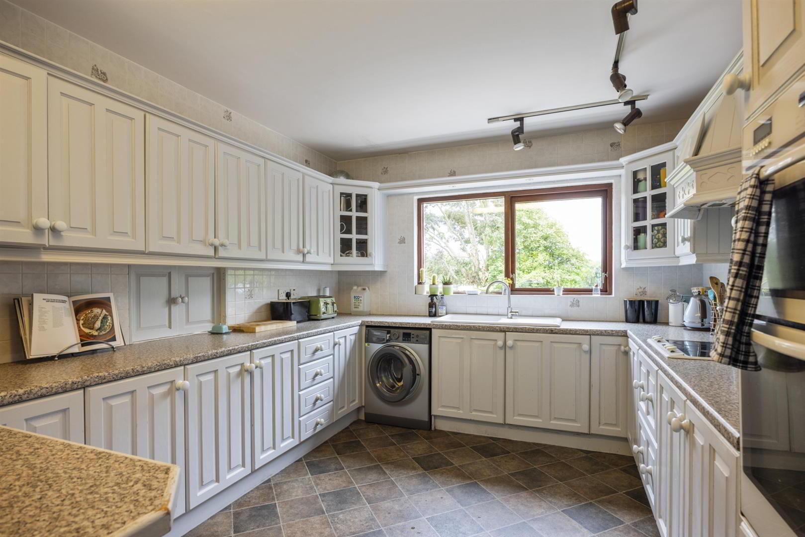 Dwelling, Building Site & Land At, 7 Loughanmore Rd 10 of 58