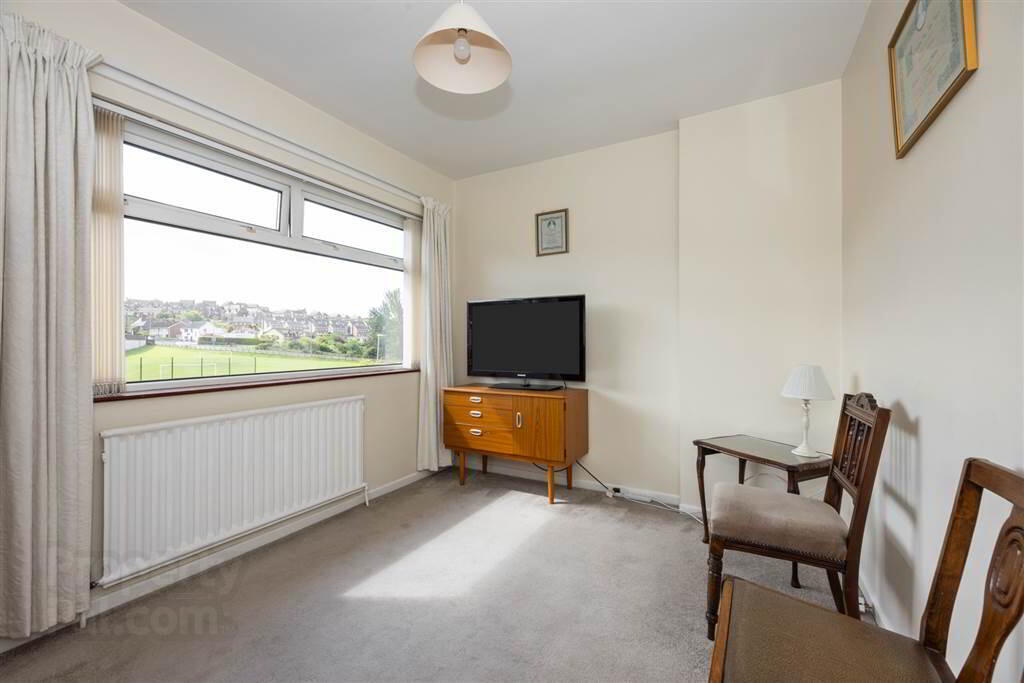 14 Knocknashinna Road 11 of 16