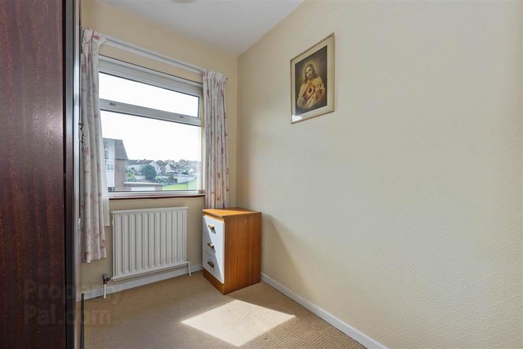 14 Knocknashinna Road 12 of 16