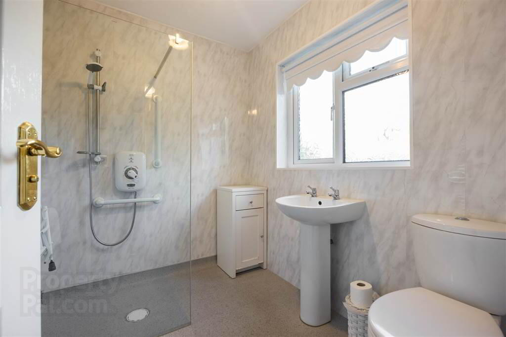 14 Knocknashinna Road 13 of 16