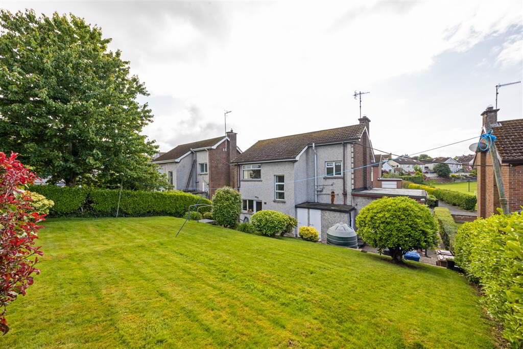 14 Knocknashinna Road 15 of 16