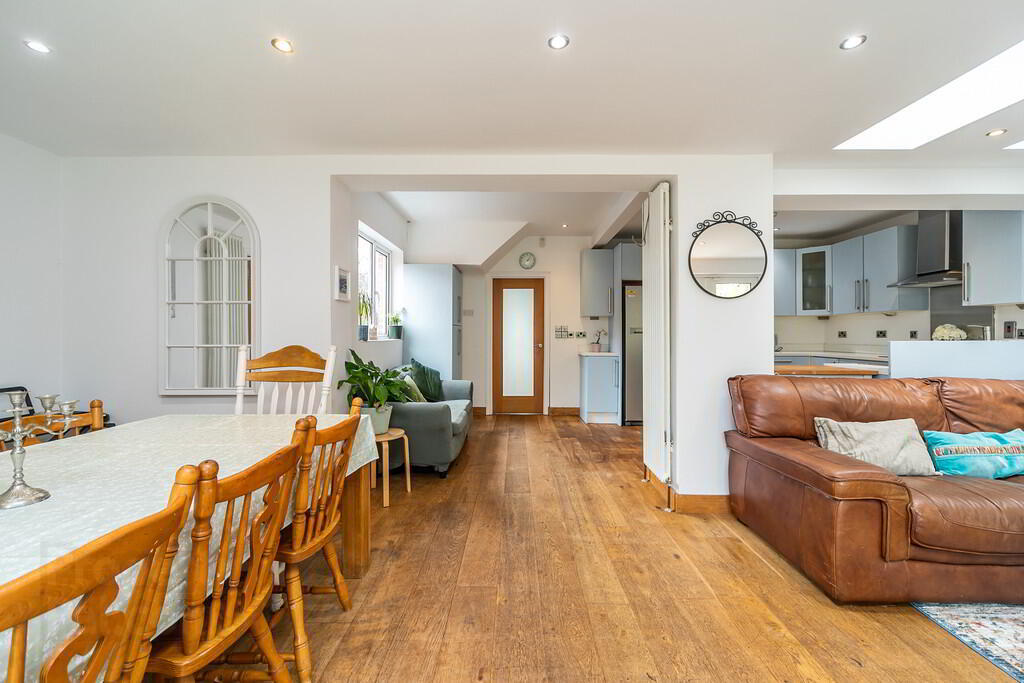 33 Greystown Avenue 13 of 34