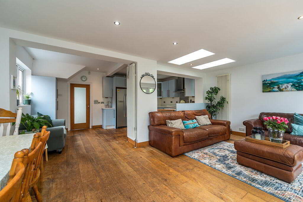 33 Greystown Avenue 17 of 34