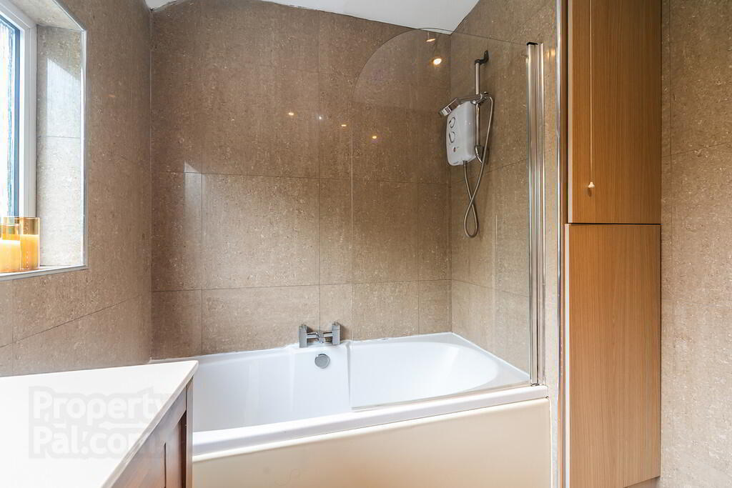 33 Greystown Avenue 24 of 34