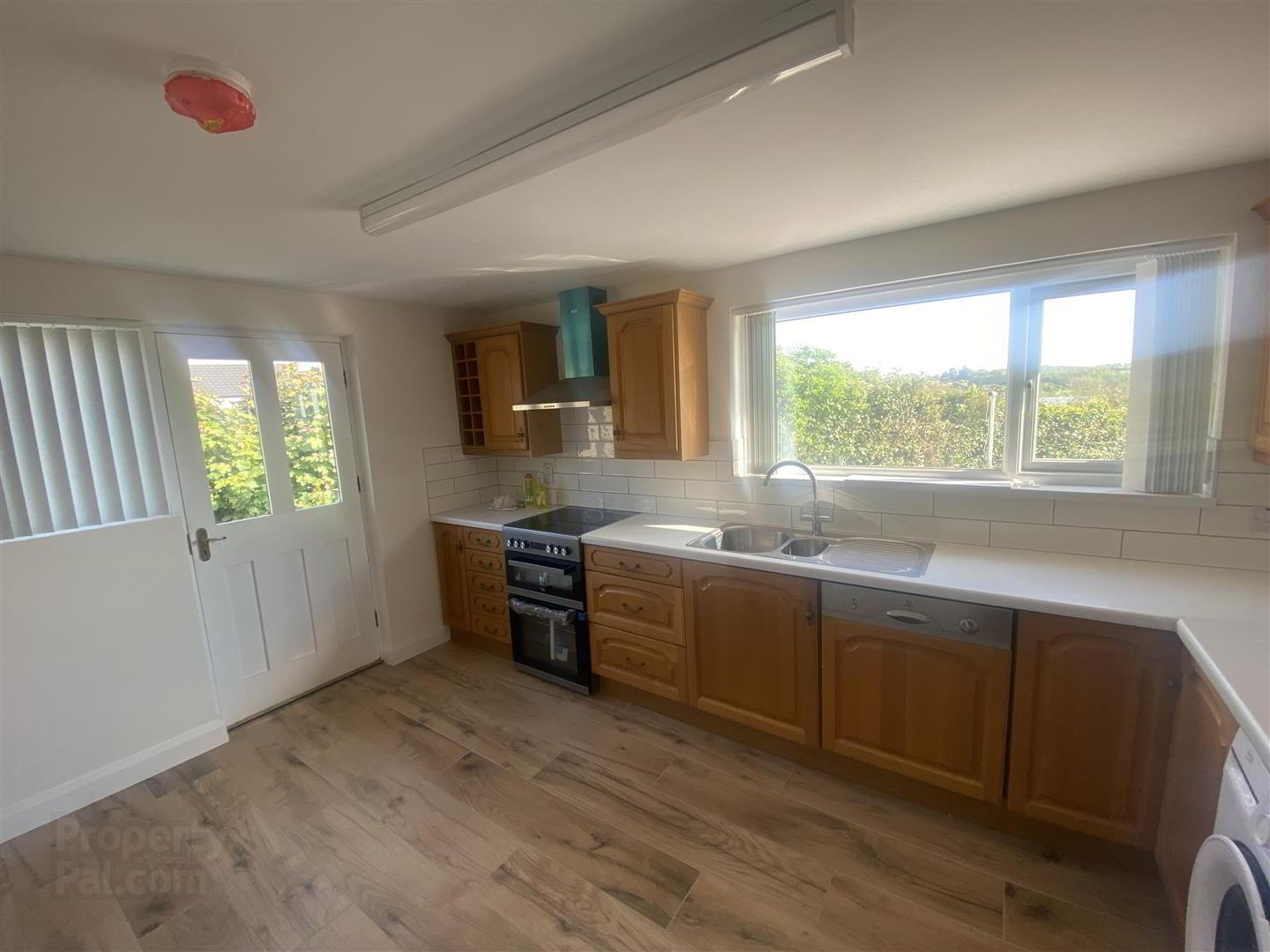 74 Laurelvale Road 3 of 15